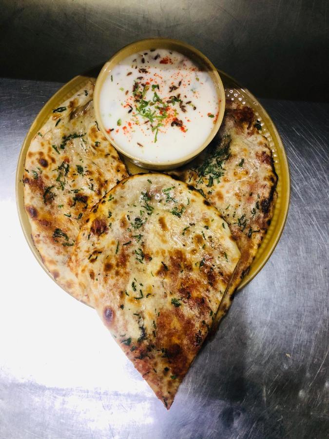 Red Inn 구르가온 외부 사진